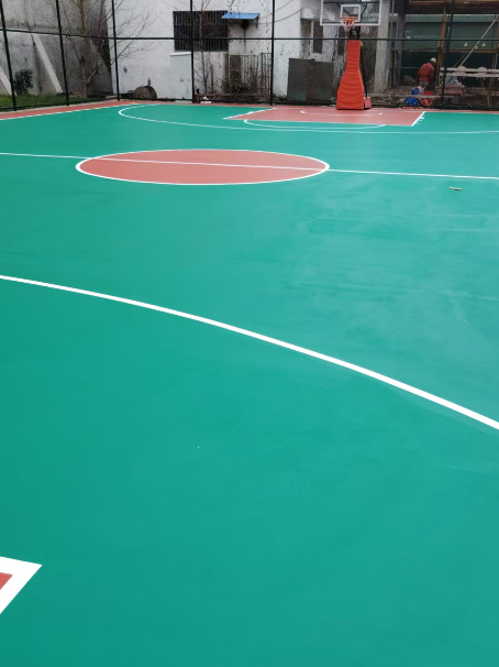 邻水 球场长期使用易出现地面开裂